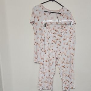 2 Pc Soma Pajama Set